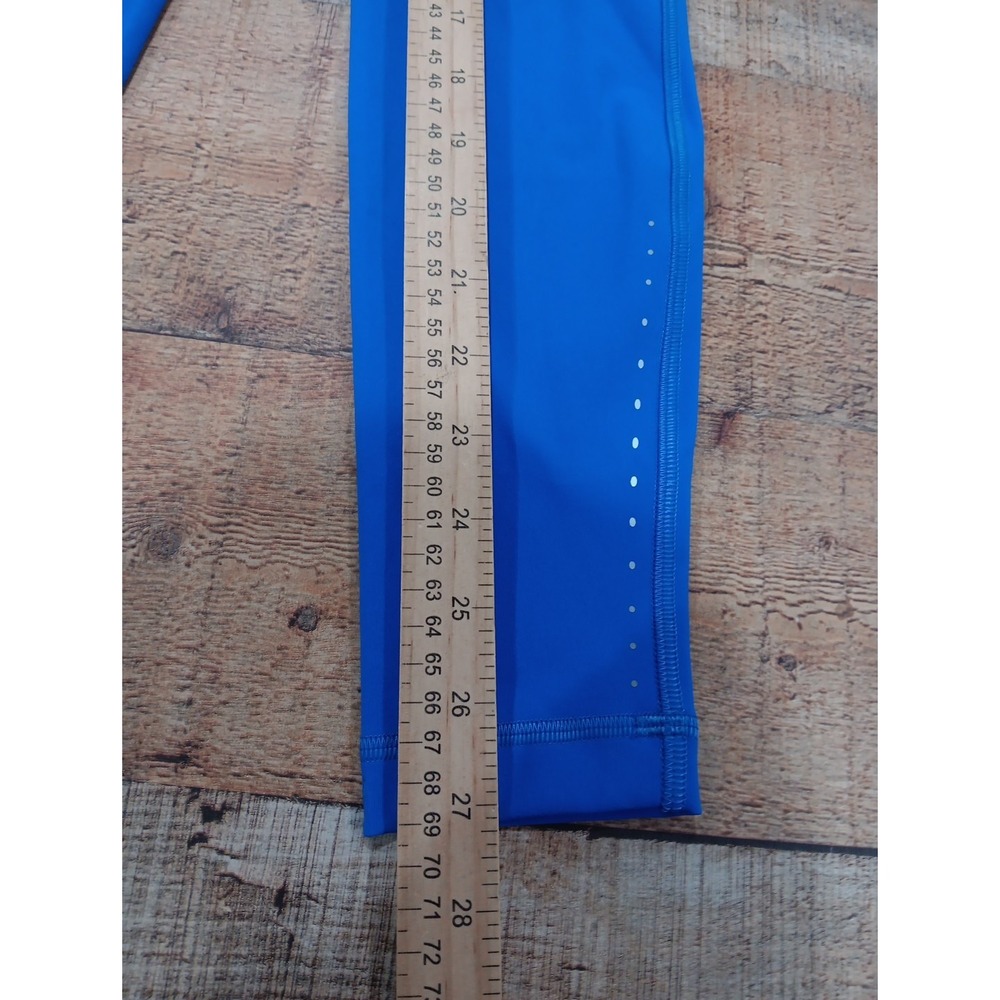 Women's Lululemon Bright Blue Leggings Sz 2 Side Pockets 2651 - Picture 3 of 9